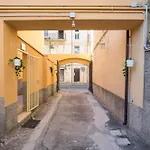 Lemon Apartment